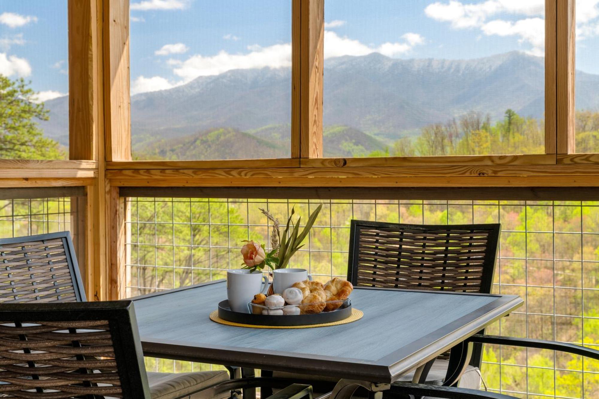 3 Lazy Bears Chalet Gatlinburg Extérieur photo